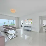Globales Gardenia * Фуэнхирола